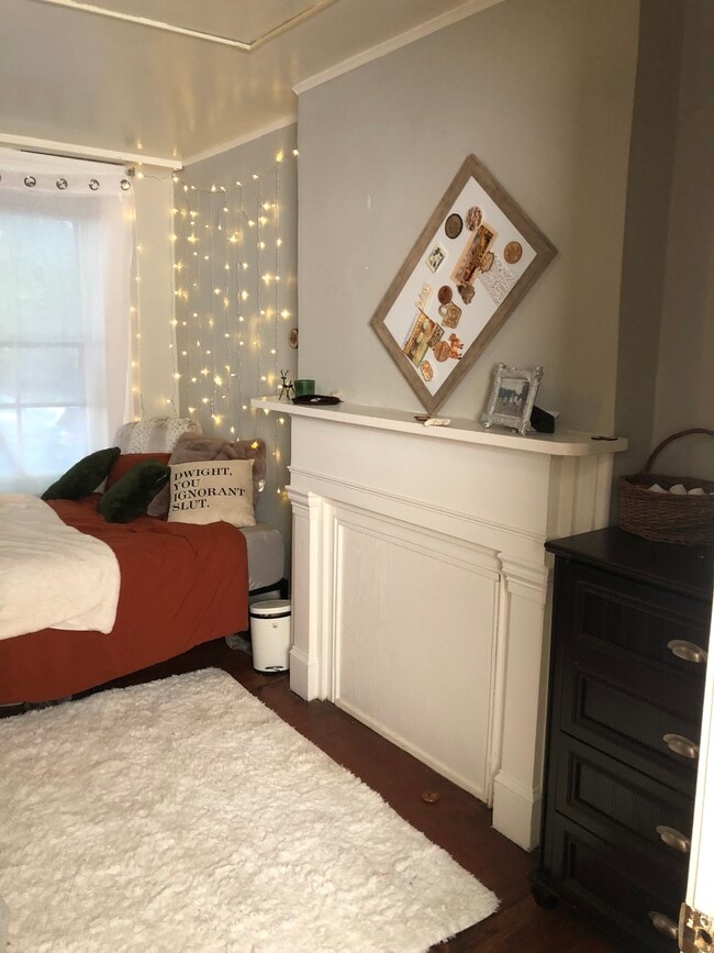 Photo - 401 W Green St