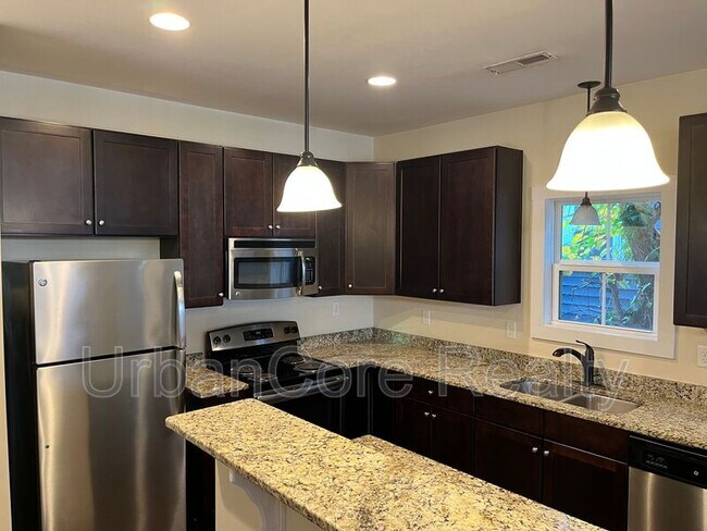 Photo - 803 N 26th St Unit A