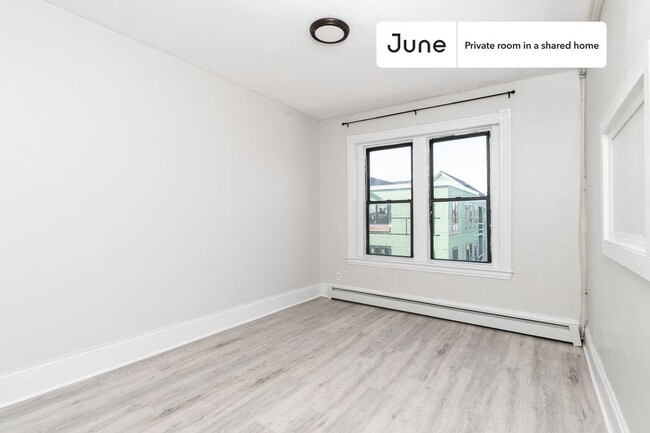 Photo - Room in Shared 4 bed/1 bath home Unit D