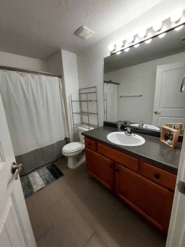 Photo - 187 W Springview Dr