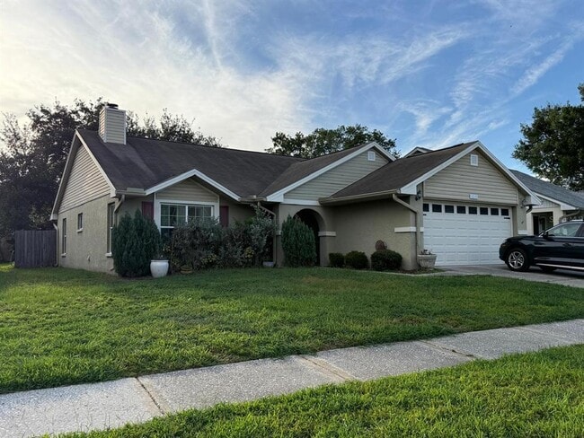 Building Photo - 1215 Tuxford Dr