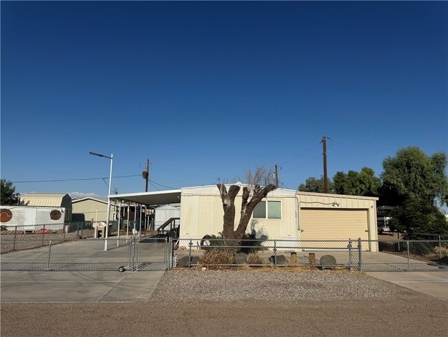 Building Photo - 7866 Meadowlark St Rental
