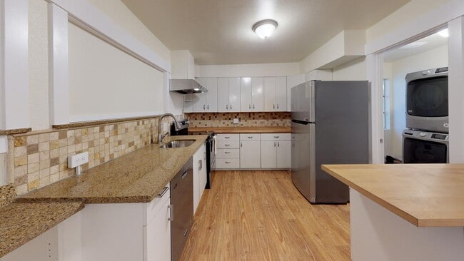 Photo - 1641 10th Ave E House