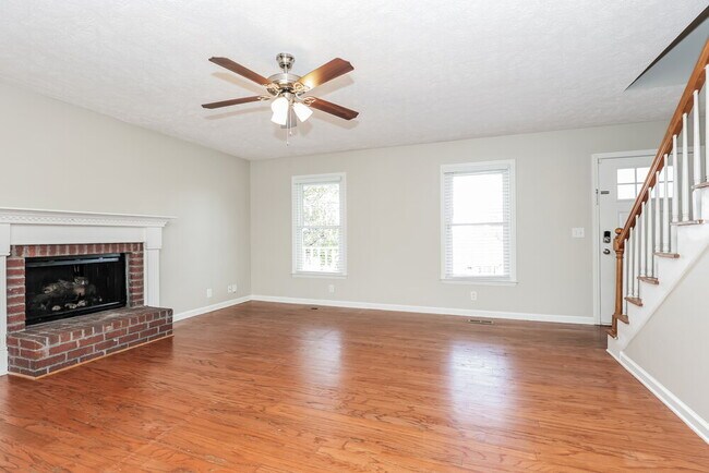 Photo - 411 St Francis Ave