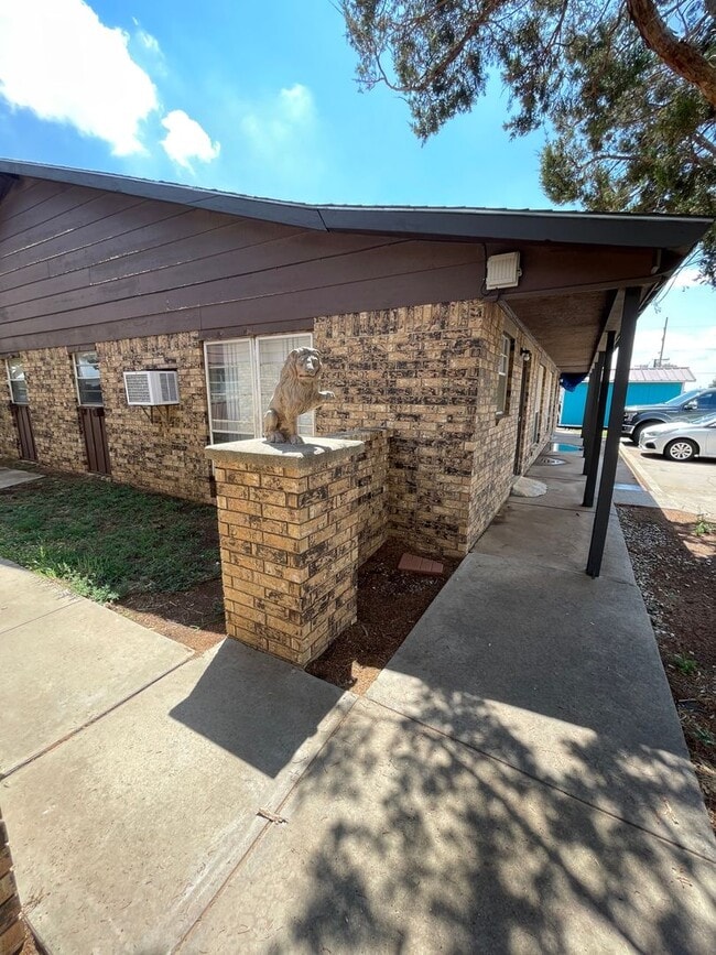 Photo - 109 Sasser Dr Unit Apt #2