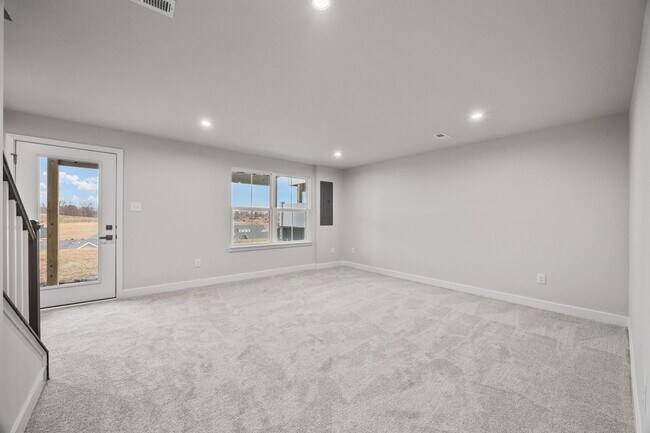 Photo - 22 Iron Horse Ln