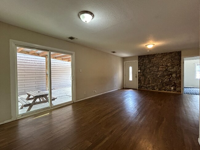 Photo - 4138 Sunrise Crest Dr