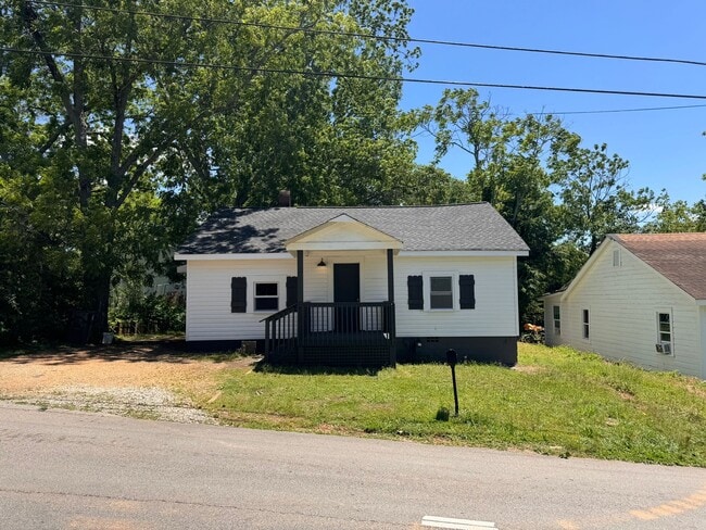 Photo - 1107 Myrtle St SW House