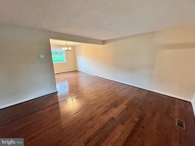 Photo - 3001 Gatepost Ln