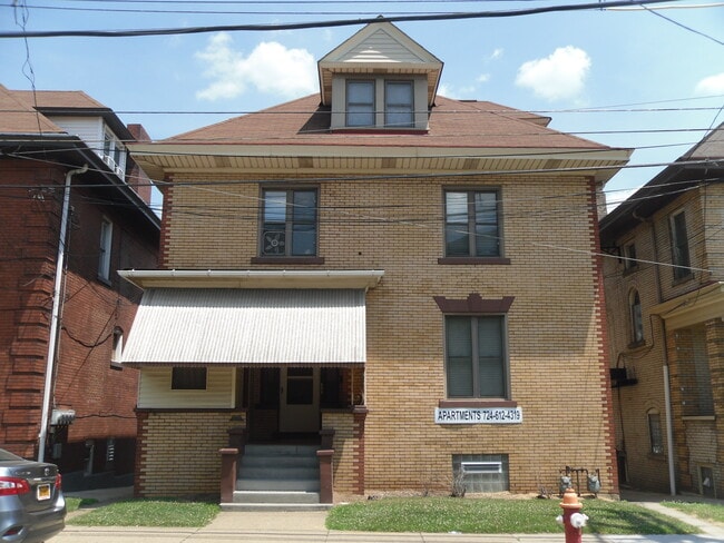 Building Photo - 223 Halket St Rental