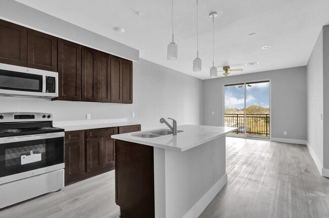 Photo - Harvest Moon Apartments