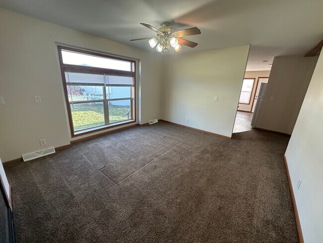 Photo - 291 Laurel Oak Ln