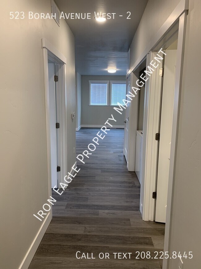 Photo - 523 Borah Ave W