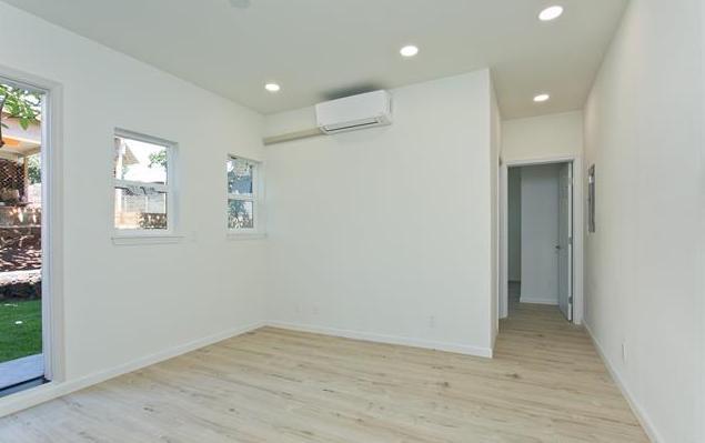 Photo - 3317 Catherine St