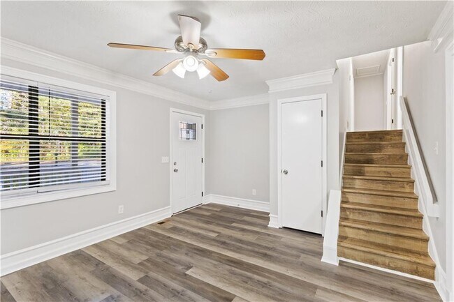 Photo - 2998 Crooked Creek Rd NW