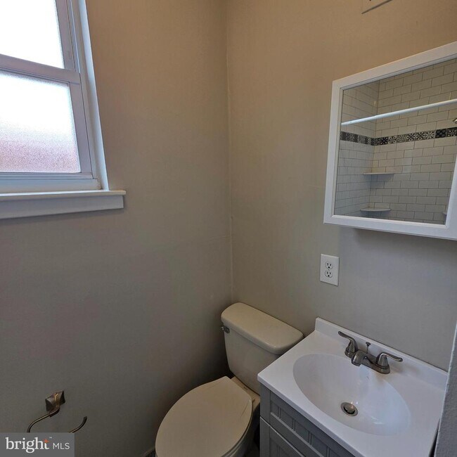 Photo - 2217 Spring Garden St