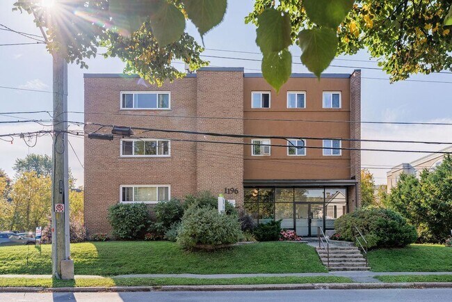 Photo - Arbor Village - 1196 Shillington