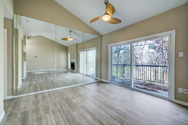Photo - 3500 Tangle Brush Dr Unidad 119