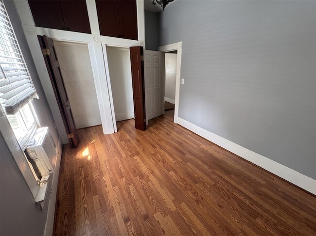 Photo - 2119 Hardy St Unidad 1