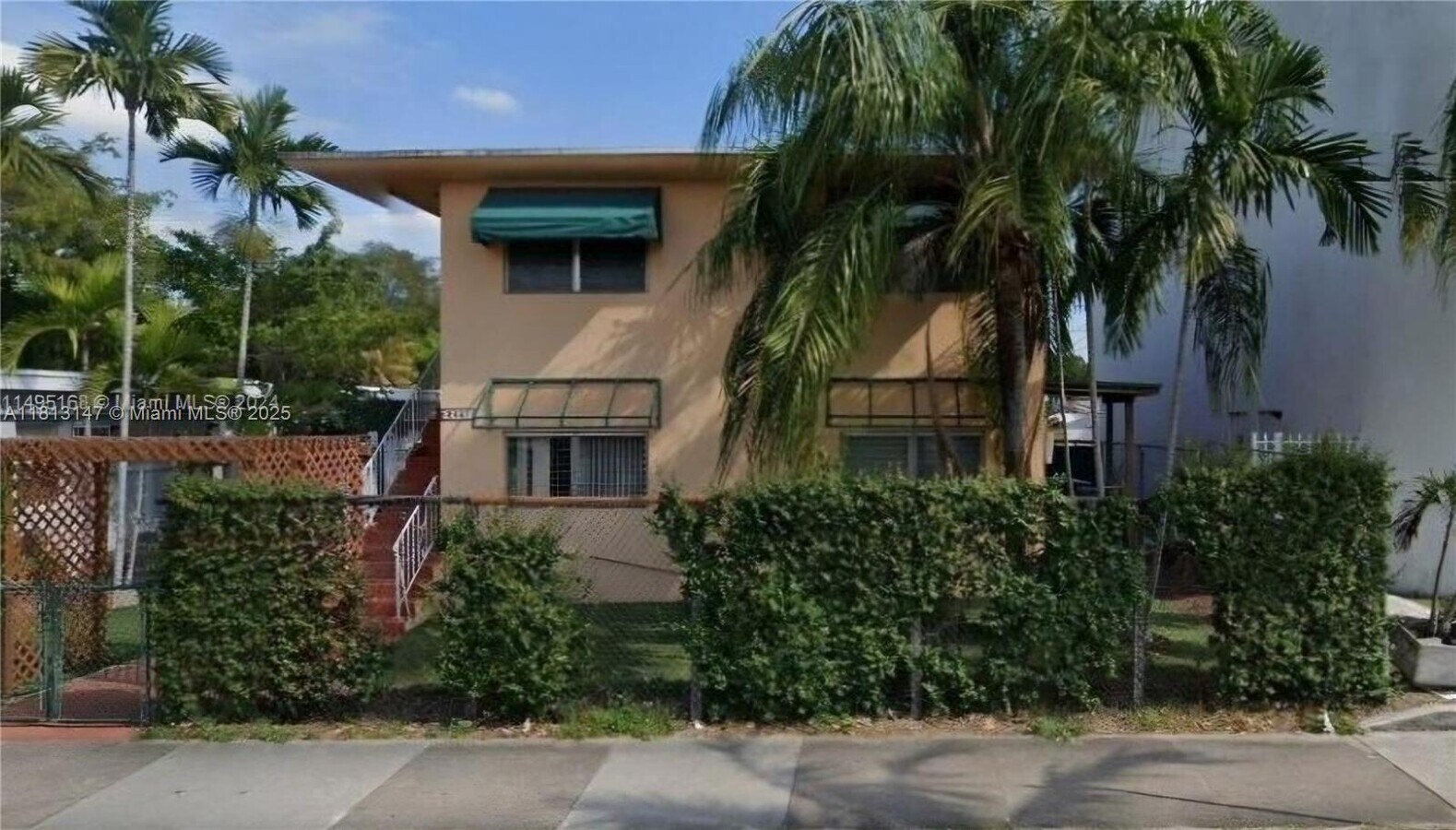 Photo - 2441 SW 27th Ave Apartment Unit 6