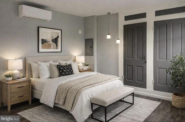 Photo - 2045 N 8th St