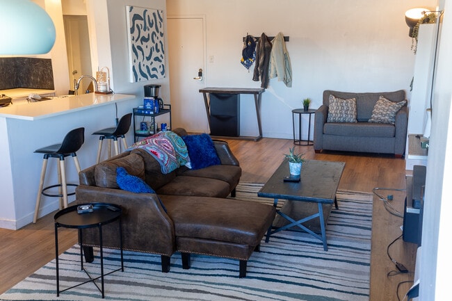 Photo - 2225 Buchtel Blvd Unidad 907