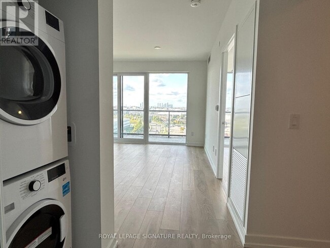 Photo - 1100 Sheppard Ave W Unit 1227