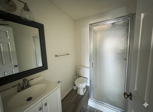 Photo - 115 Shell Ave SE