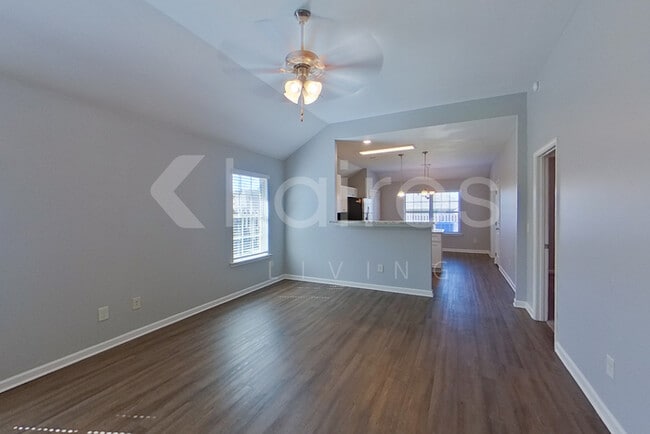 Photo - 107 Dawson's Ml Dr