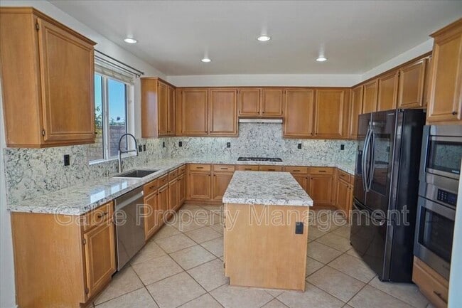 Photo - 24022 Via Vista