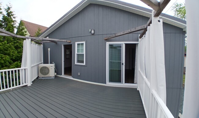 Photo - 94 N Pearl St Unit 94a