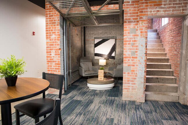 Photo - 3200 Gillham Rd Unidad apt 103