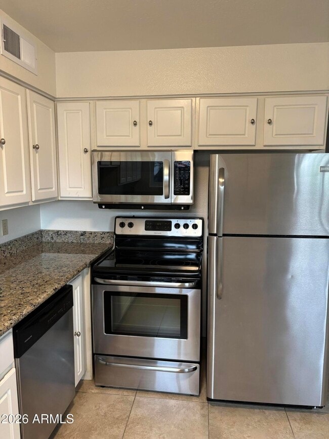 Photo - 4111 E Camelback Rd Unit 17
