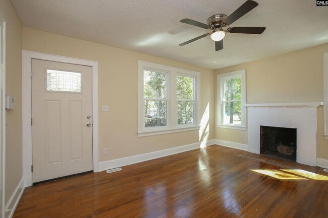 Photo - Charming 3-Bedroom Home in the Heart of Rosewood – Available July 2026!