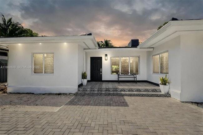 Photo - 8390 SW 64th St