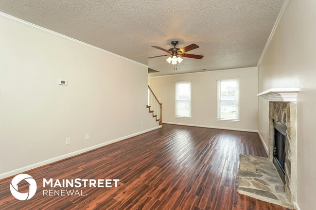 Photo - 1644 Quillmark Rd