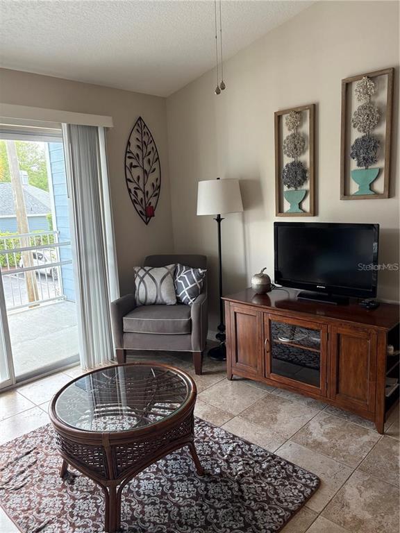 Photo - 2516 Grassy Point Dr Unidad 200