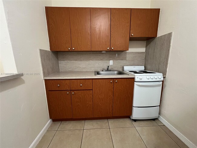 Photo - 690 NE 85th St Unit 4D