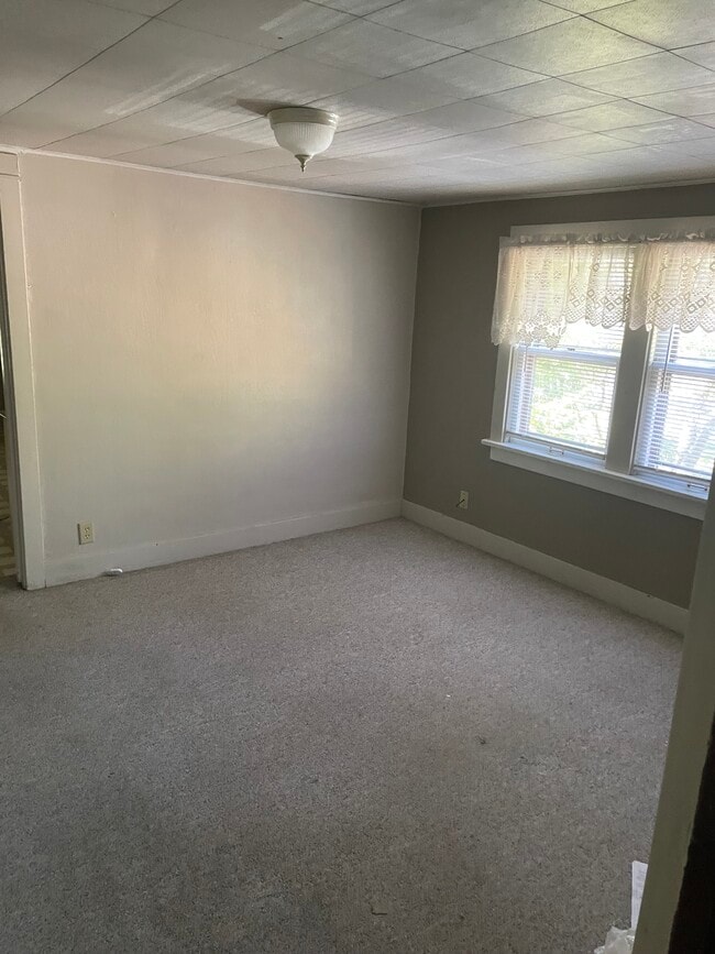 Photo - 402 Luster Ave Unidad Apt. #2