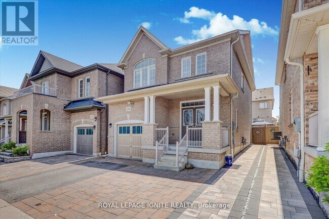 Photo - 102 Garrardview St