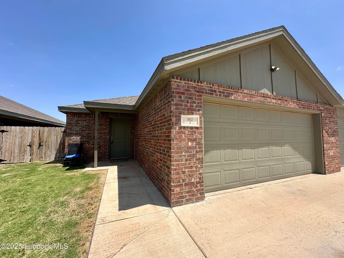 Photo - 5512 122nd Street Townhome