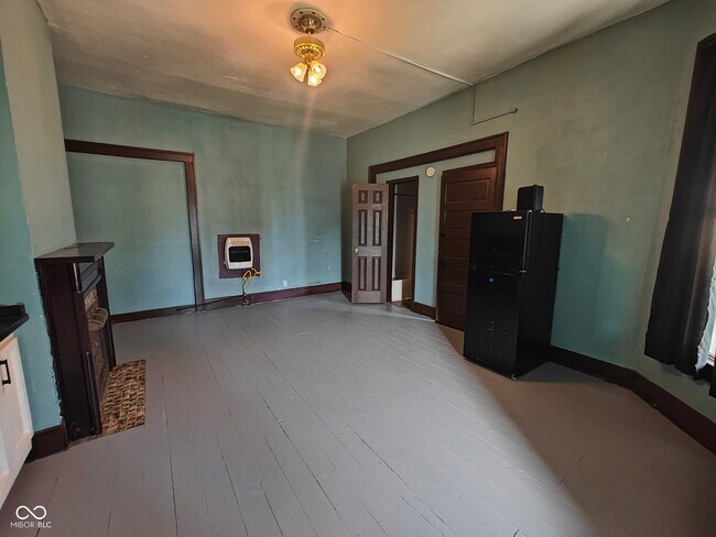 Photo - 392 W Broadway St Unit Studio