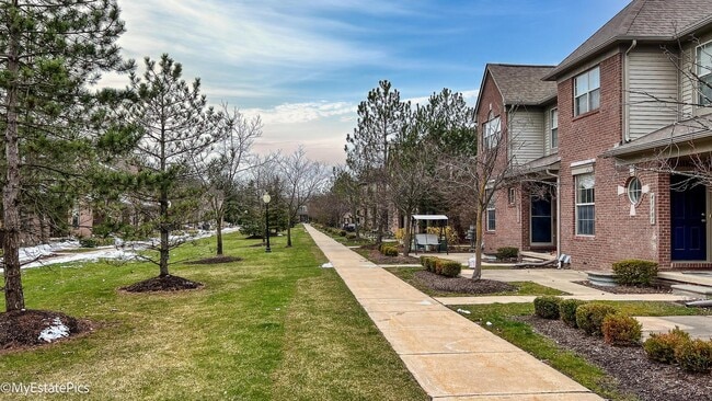 Photo - 41101 Maplewood Drive