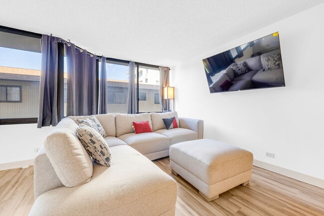 Photo - 1820 Waiola St