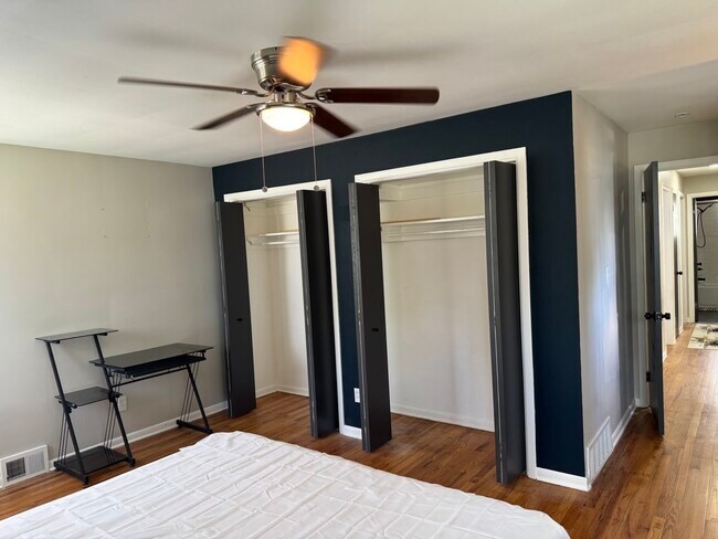 Photo - 3012 Ludlow Rd