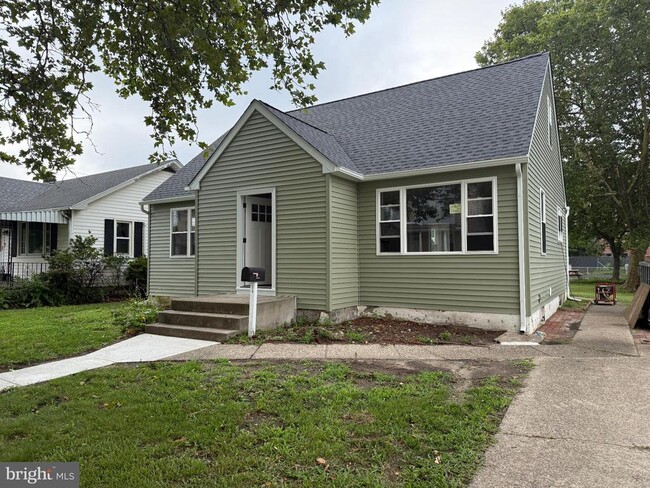 Building Photo - 518 Tatum St Rental