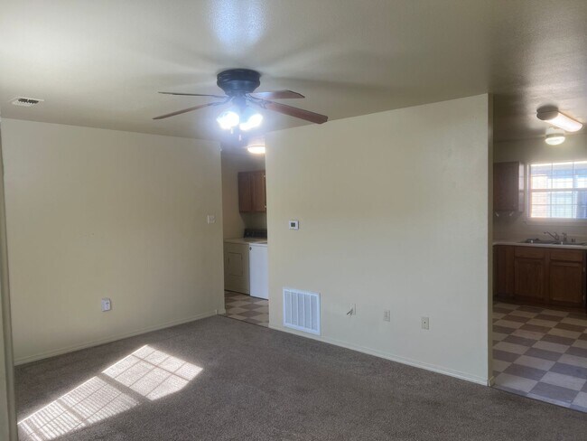 Photo - 2 Bed 1 Bath Duplex