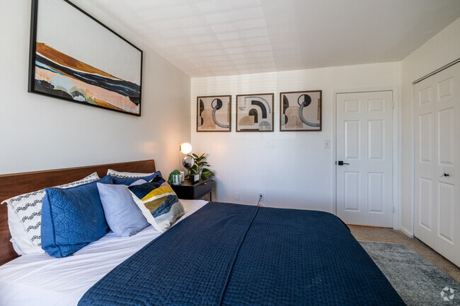 The Boston 2BR, 1BA -900SF - Second Bedroom