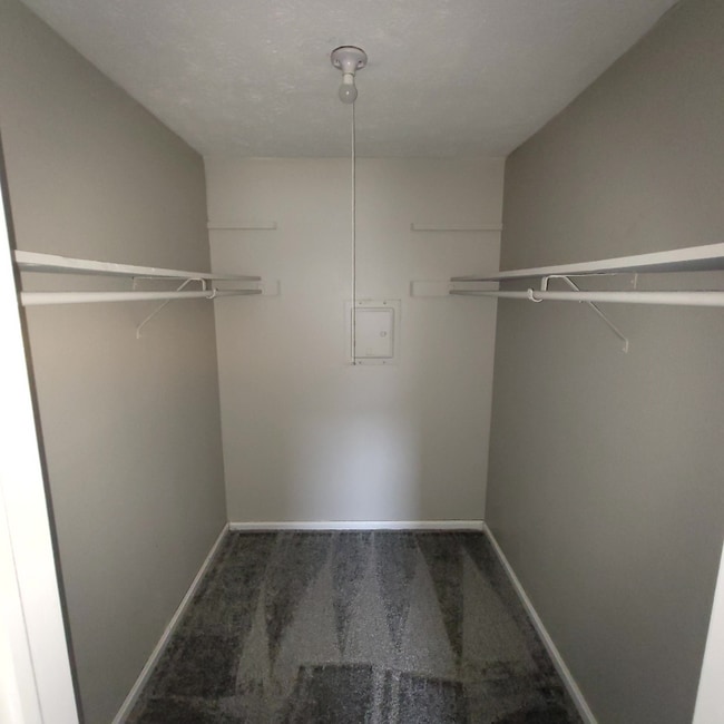 Photo - 201 Rose Ln St SW