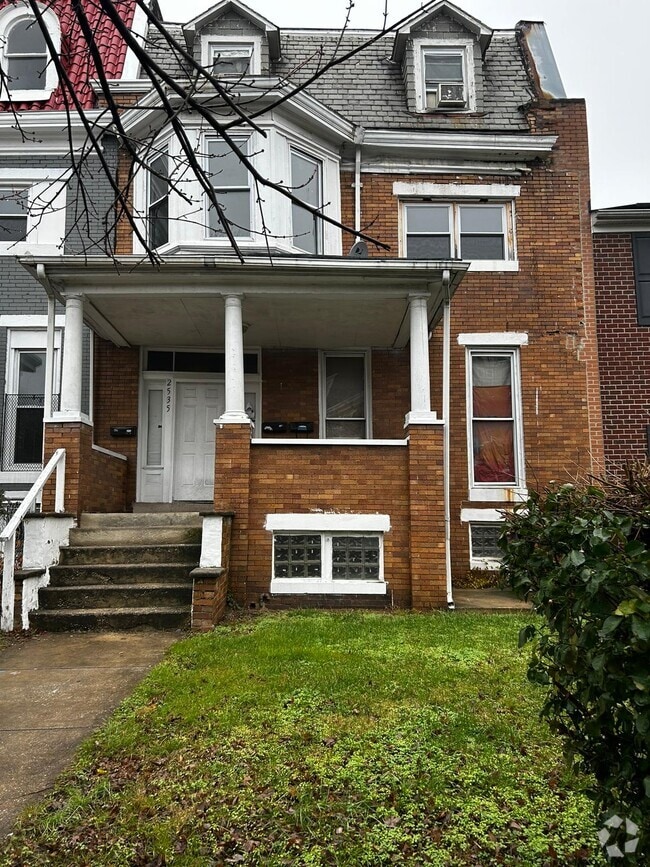 Building Photo - 2535 Brookfield Ave Rental